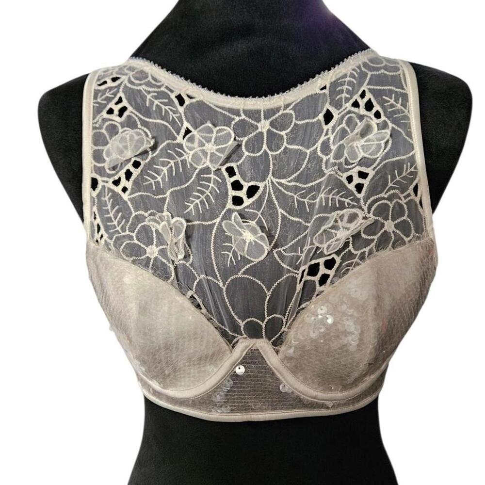 Victoria Secret Brand New with Tag Women's Lace and Sequin Bra Size 34C